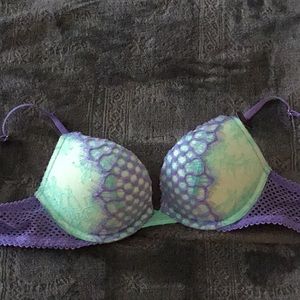 Victoria Secret 32AA